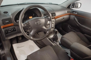 Седан Toyota Avensis 2007 года, 859000 рублей, Челябинск