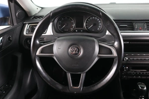 Лифтбек Skoda Rapid 2015 года, 999000 рублей, Пермь