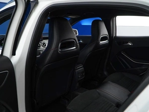 Внедорожник Mercedes-benz GLA-класс 2018 года, 3599777 рублей, Москва