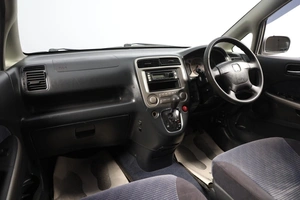 Минивэн Honda Stream 2001 года, 499000 рублей, Новосибирск