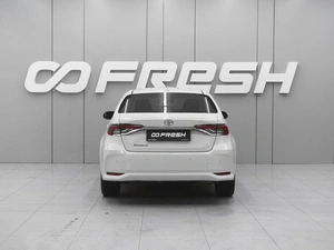 Седан Toyota Corolla 2021 года, 1900000 рублей, Ростов-на-Дону