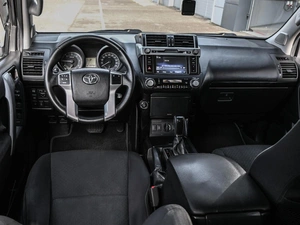 Внедорожник Toyota Land Cruiser Prado 2013 года, 3289000 рублей, Кирилловка