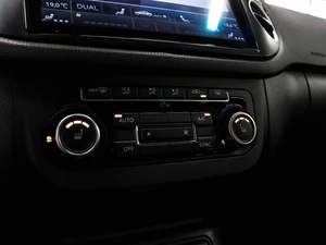 Внедорожник Volkswagen Tiguan 2013 года, 1320000 рублей, Красноярск