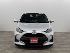 Хетчбэк Toyota Yaris 2021 года, 1290000 рублей, Красноярск