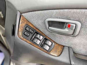 Внедорожник Toyota Harrier 1998 года, 699000 рублей, Красноярск