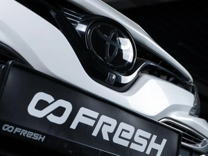 Седан Toyota Camry 2019 года, 3439000 рублей, Сургут