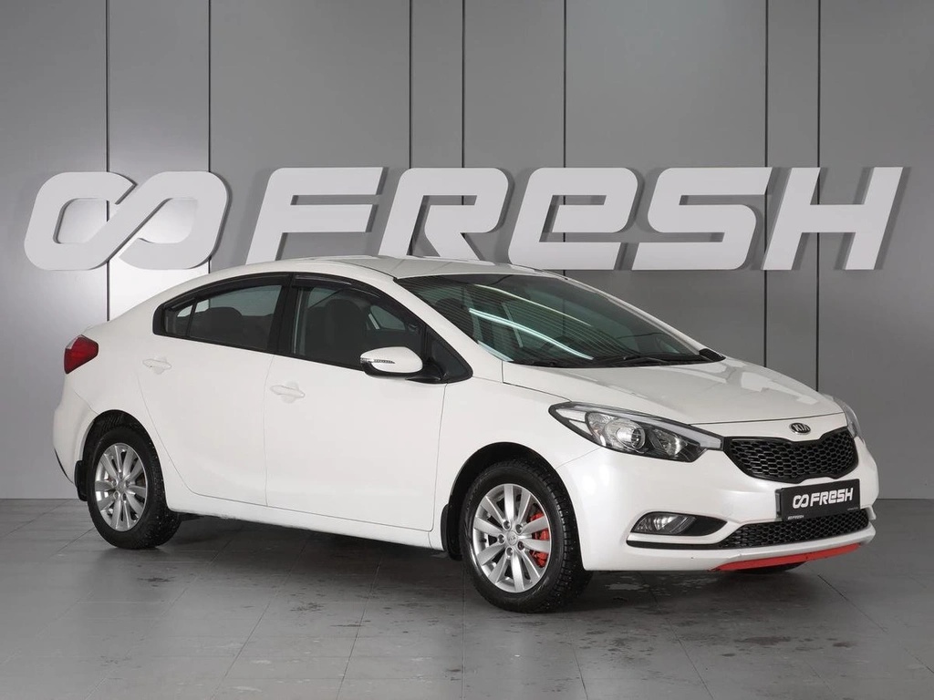 Седан Kia Cerato 2015 года, 1349000 рублей, Красный Пахарь