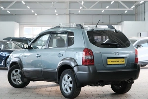 Внедорожник Hyundai Tucson 2005 года, 899000 рублей, Омск