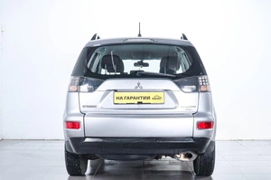 Внедорожник Mitsubishi Outlander 2009 года, 1199000 рублей, Челябинск
