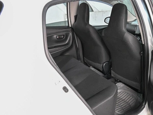 Хетчбэк Toyota Vitz 2018 года, 1179000 рублей, Ростов-на-Дону