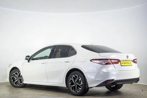 Седан Toyota Camry 2021 года, 3599000 рублей, Оренбург