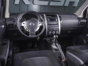 Внедорожник Nissan X-Trail 2013 года, 1350000 рублей, Ростов-на-Дону