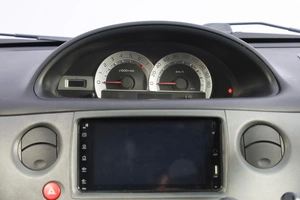 Минивэн Toyota Sienta 2013 года, 899000 рублей, Новосибирск