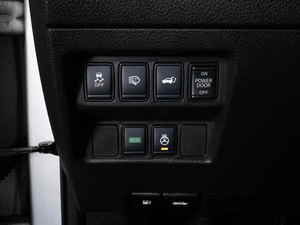 Внедорожник Nissan X-Trail 2018 года, 2135000 рублей, Ставрополь