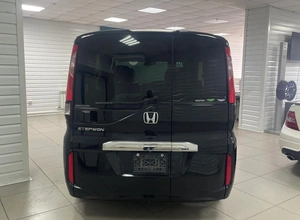 Минивэн Honda Stepwgn 2015 года, 1599000 рублей, Ачинск