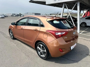 Хетчбэк Hyundai i30 2016 года, 1295000 рублей, Абакан
