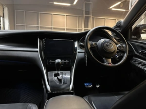 Внедорожник Toyota Harrier 2018 года, 3347000 рублей, Красноярск