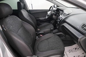 Седан Kia Rio 2012 года, 1029000 рублей, Красноярск