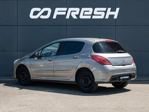 Хетчбэк Peugeot 308 2011 года, 515000 рублей, Краснодар