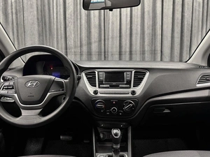 Седан Hyundai Solaris 2021 года, 1479000 рублей, Красноярск