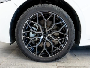 Седан Kia K5 2025 года, 3299000 рублей, Саратов