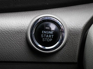 Минивэн Toyota Isis 2009 года, 1169000 рублей, Кирилловка