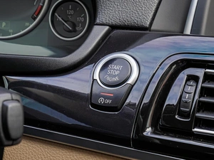 Седан BMW 5 серия 2012 года, 1480000 рублей, Краснодар