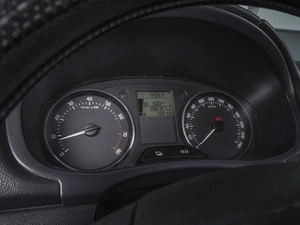 Хетчбэк Skoda Fabia 2011 года, 680000 рублей, Ростов-на-Дону