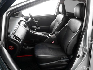 Лифтбек Toyota Prius 2013 года, 1449000 рублей, Тюмень