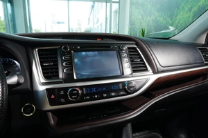 Внедорожник Toyota Highlander 2014 года, 2547000 рублей, Тверь