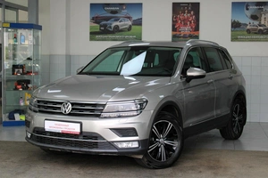 Внедорожник Volkswagen Tiguan 2016 года, 2450000 рублей, Красноярск