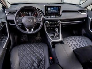 Внедорожник Toyota RAV4 2020 года, 3549000 рублей, Саратов