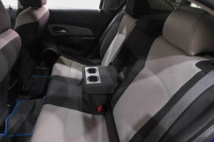 Седан Chevrolet Cruze 2011 года, 649000 рублей, Новокузнецк
