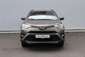 Внедорожник Toyota RAV4 2017 года, 2220000 рублей, Брянск