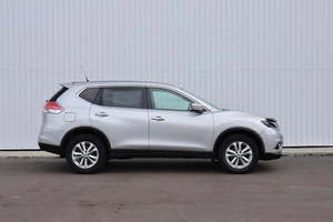 Внедорожник Nissan X-Trail 2015 года, 1650000 рублей, Брянск