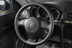 Седан Mazda 3 2007 года, 529000 рублей, Тюмень