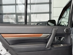 Внедорожник Mitsubishi Pajero 2007 года, 1599000 рублей, Уфа