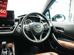 Хетчбэк Toyota Corolla 2019 года, 1519000 рублей, Красноярск