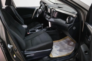 Внедорожник Toyota RAV4 2014 года, 1999000 рублей, Новокузнецк