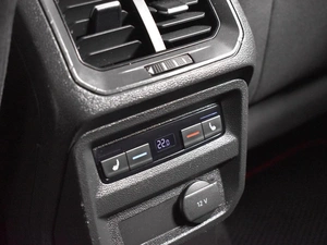 Внедорожник Volkswagen Tiguan 2018 года, 2098900 рублей, Казань
