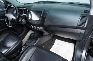 Внедорожник Mitsubishi Outlander 2008 года, 1109000 рублей, Челябинск