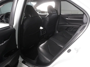 Седан Toyota Camry 2019 года, 2899000 рублей, Красный Пахарь