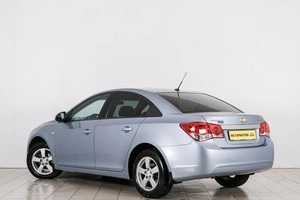 Седан Chevrolet Cruze 2010 года, 649000 рублей, Красноярск