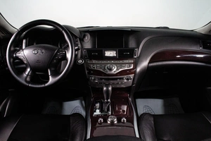 Седан Infiniti M37 2011 года, 1349000 рублей, Сургут