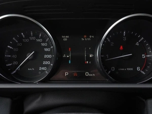 Внедорожник Land Rover Range Rover Sport 2015 года, 2809000 рублей, Нижний Новгород