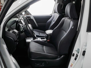 Внедорожник Toyota Land Cruiser Prado 2014 года, 4139000 рублей, Тюмень