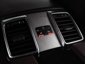 Лифтбек Porsche Panamera GTS 2012 года, 2100000 рублей, Воронеж