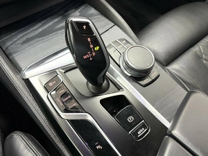 Седан BMW 5 серия 2021 года, 5745000 рублей, Красноярск
