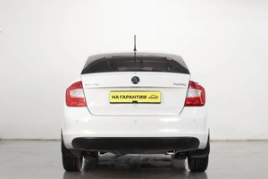 Лифтбек Skoda Rapid 2014 года, 899000 рублей, Челябинск