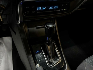 Седан Toyota Corolla 2016 года, 1597000 рублей, Красноярск